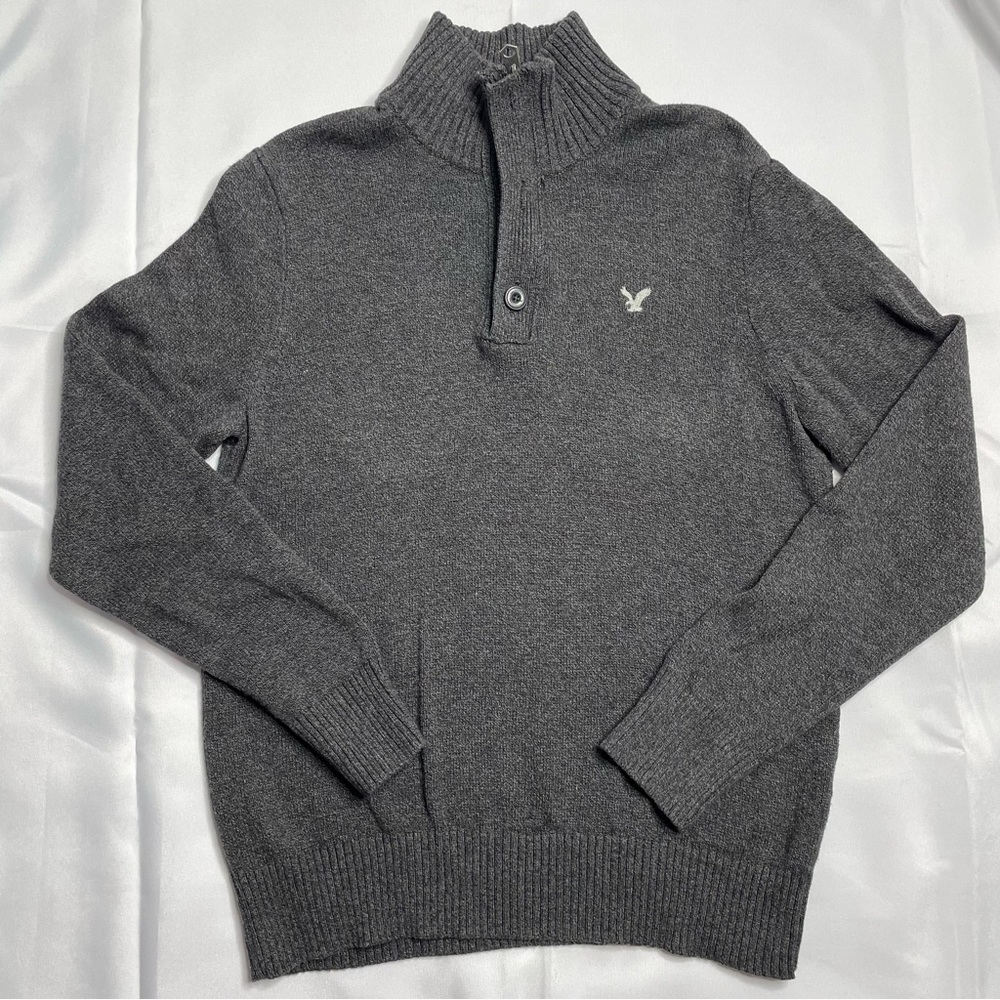 American Eagle Grey Sweater Polo collar Knit Long sleeve Size: Large